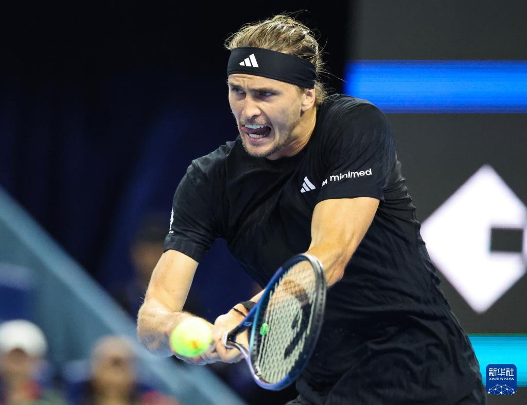 轮比赛中, 轮比赛中