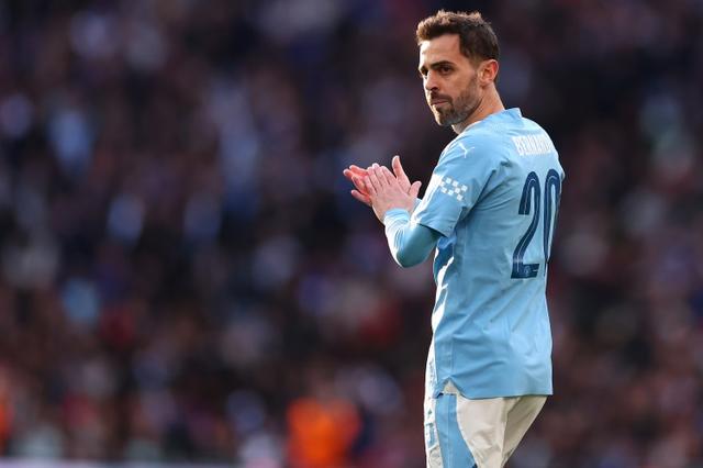 冠军, 不同的 冠军, 不同的