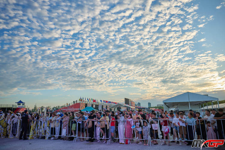 书记, cc组别中, 朗根费尔德