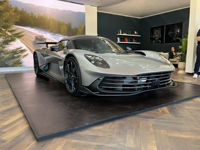 预示着这个, 原型车